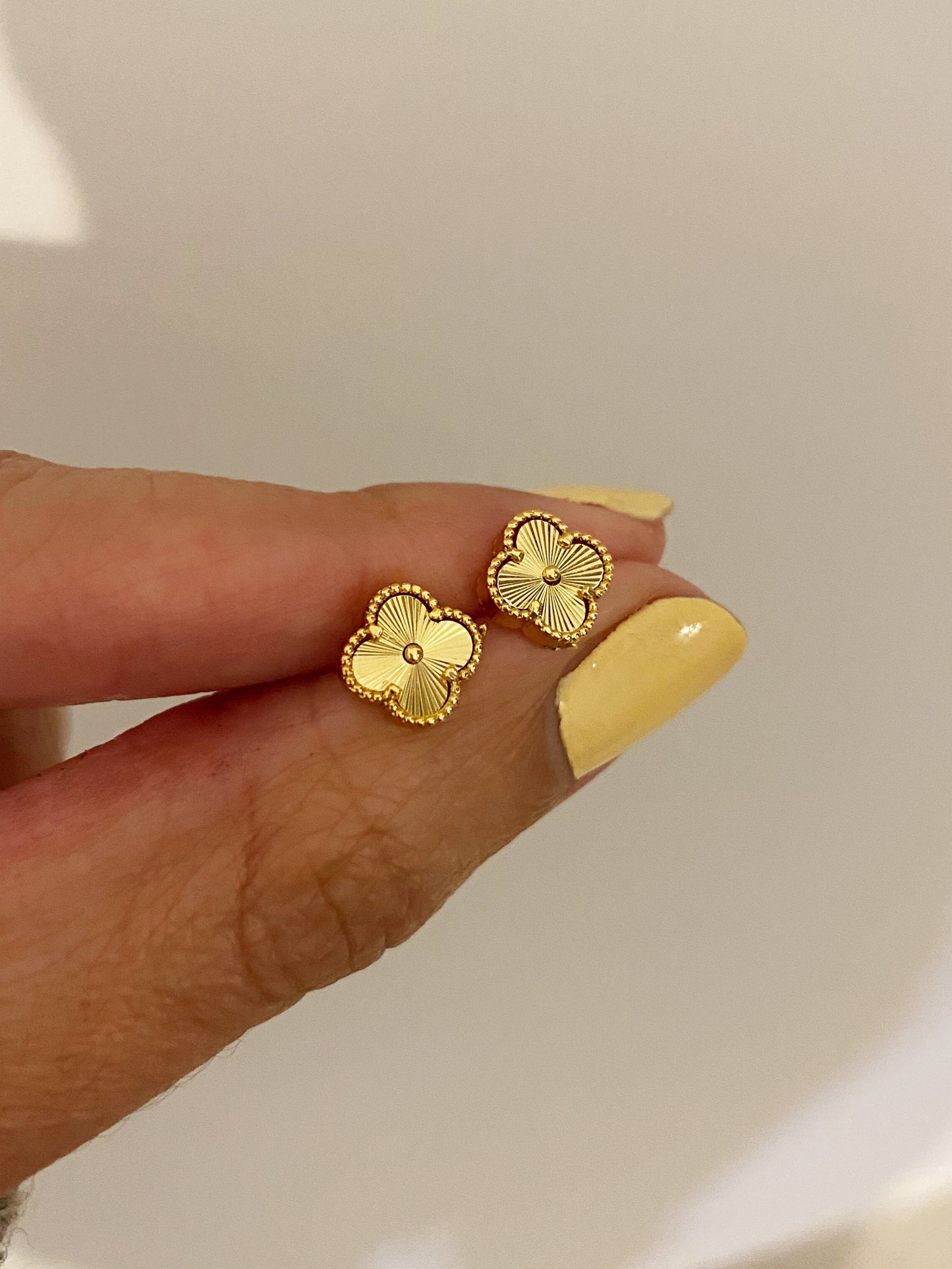 Zarcillos Camila gold