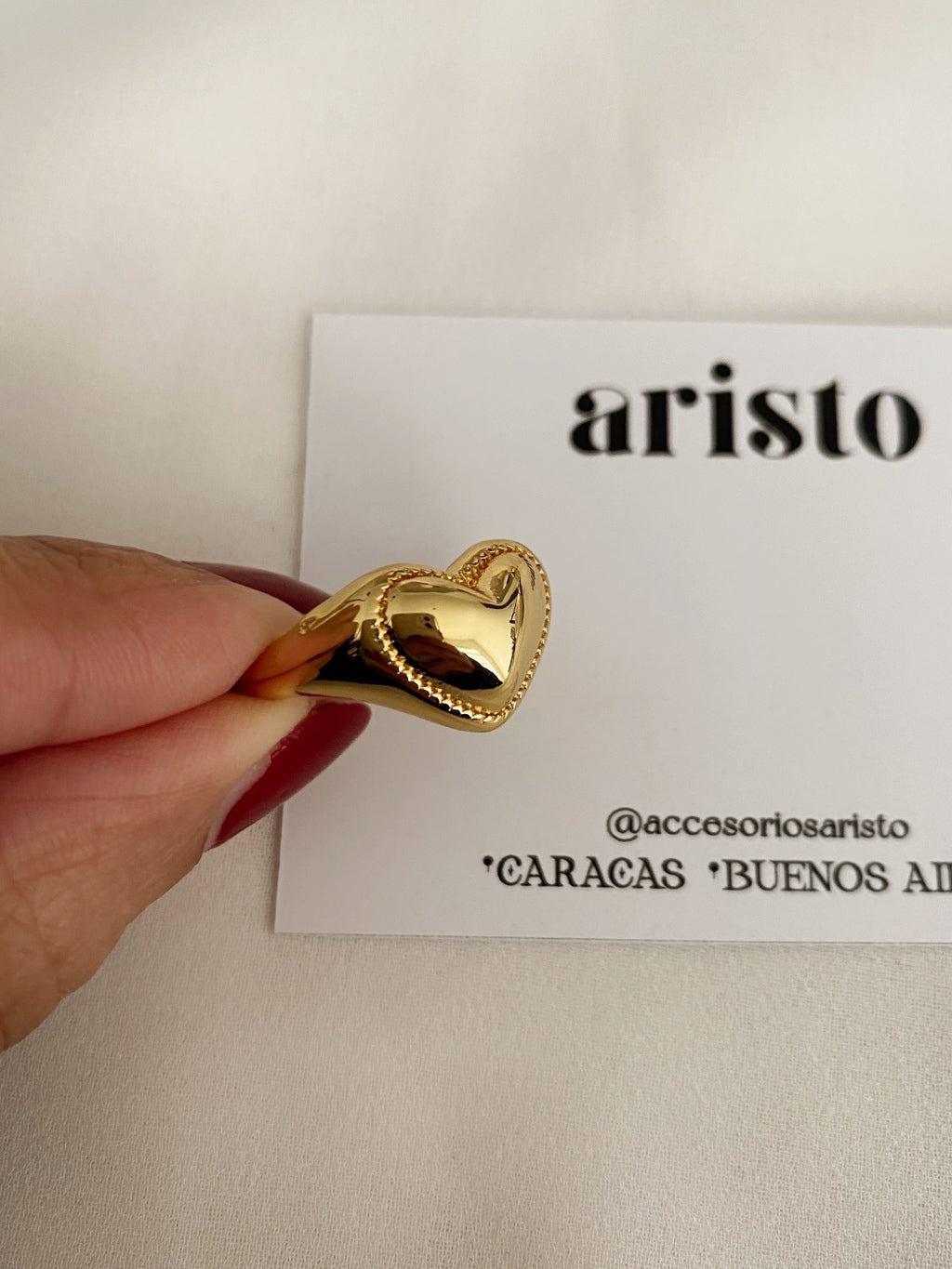 Anillo Amara