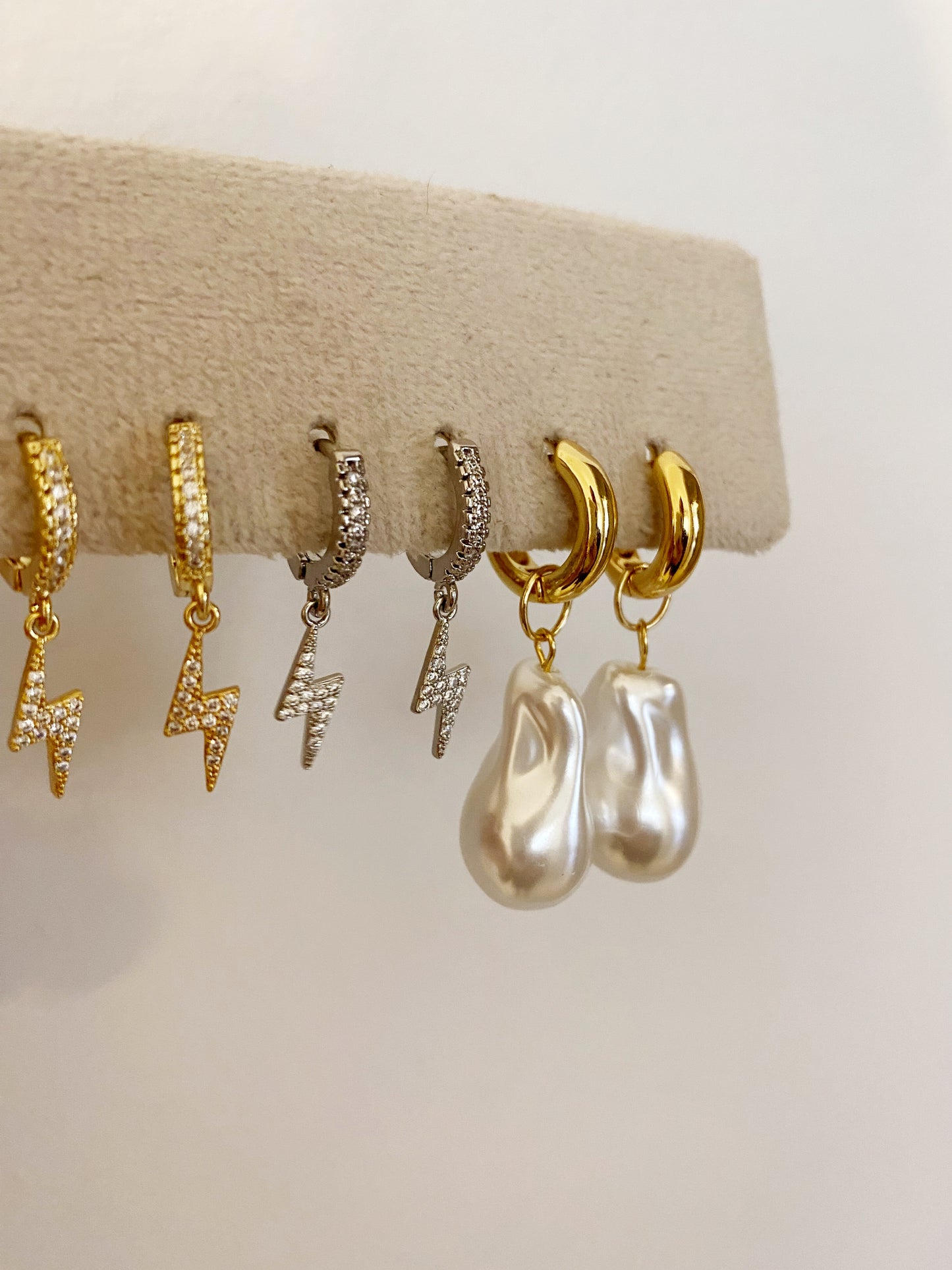 Argollas perla barroca