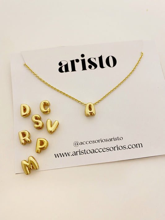 Collar inicial gold