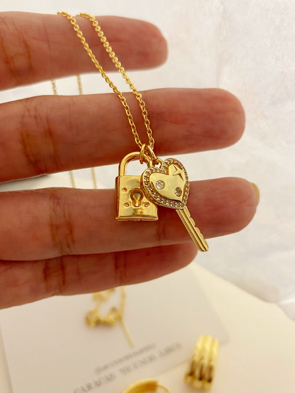 Collar Key