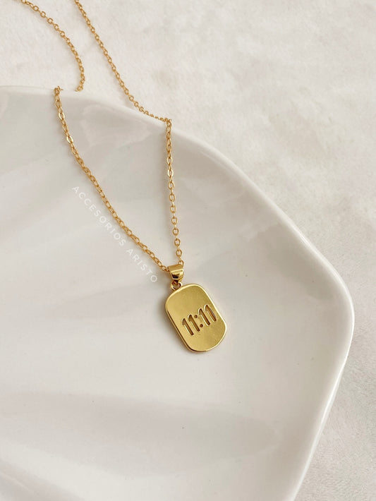 Collar 11:11
